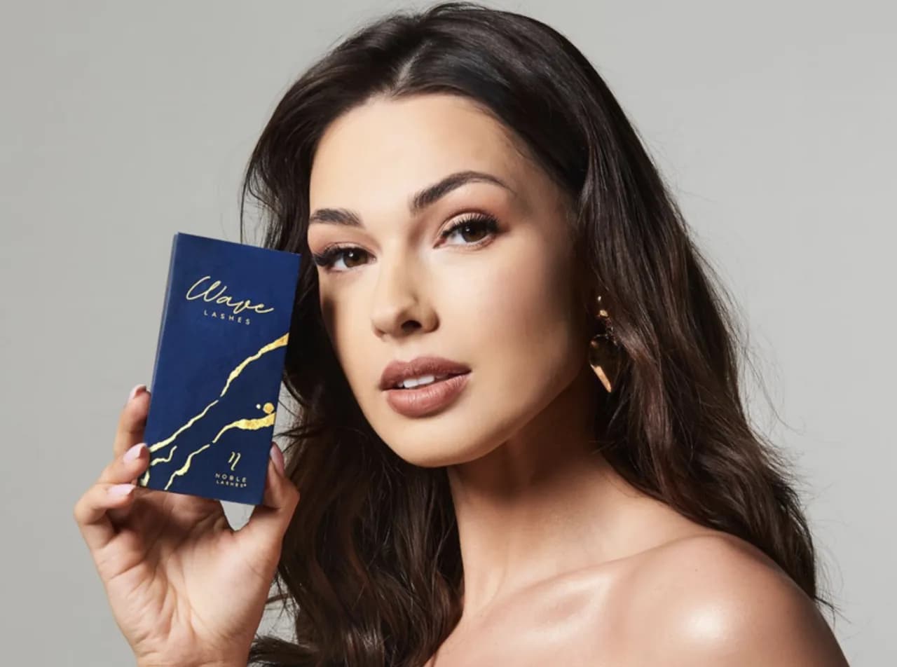 Jak uzyskać perfekcyjnie zagęszczone rzęsy volume?